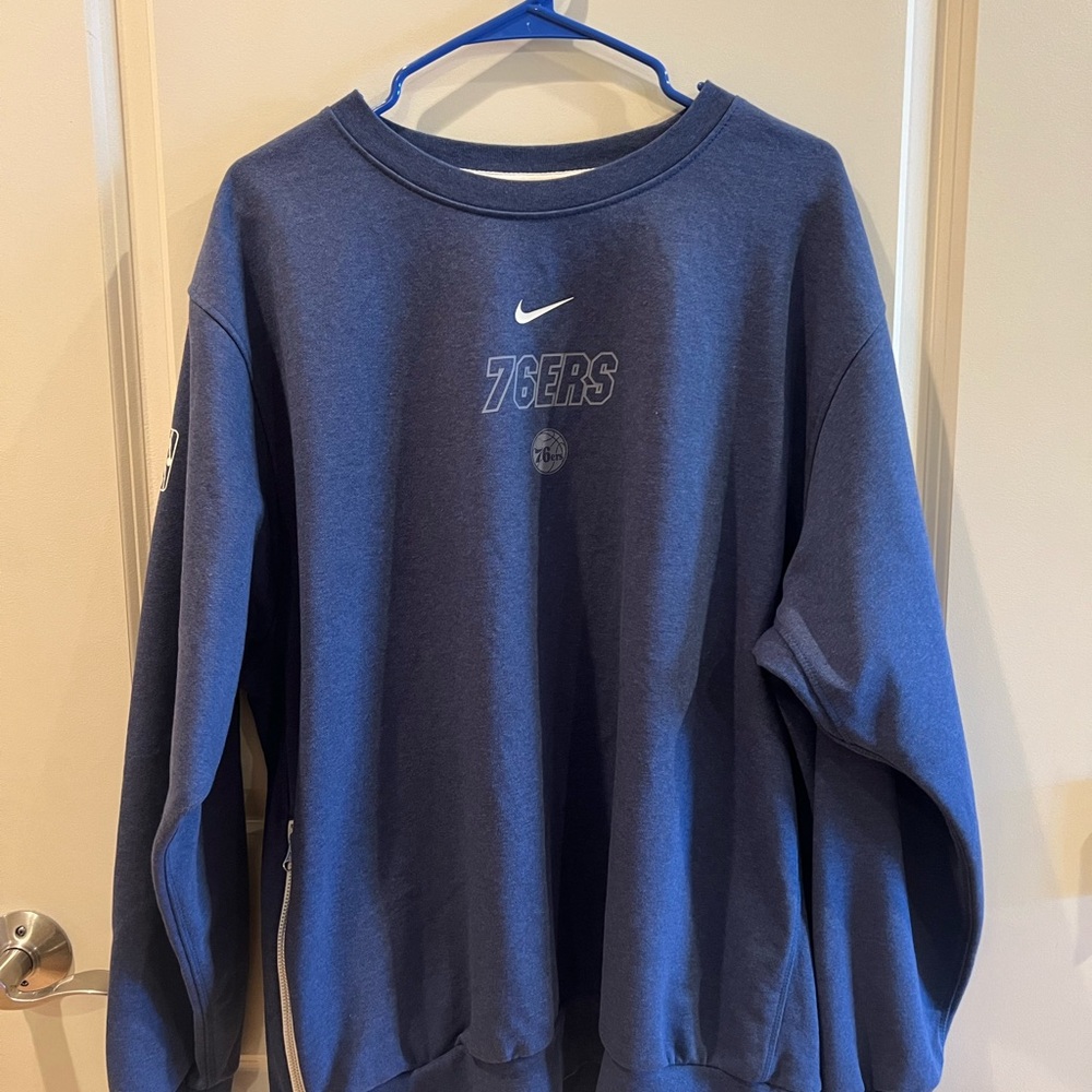 Nike Men's Blue Crewneck Sweater